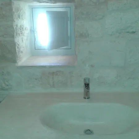 Trulli Spinosa * Cisternino